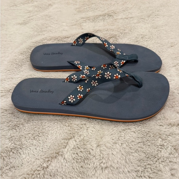 Vera Bradley Prairie Paisley Daisy Webbing Strap Flip Flops Size 9-10 (L) - Picture 1 of 6
